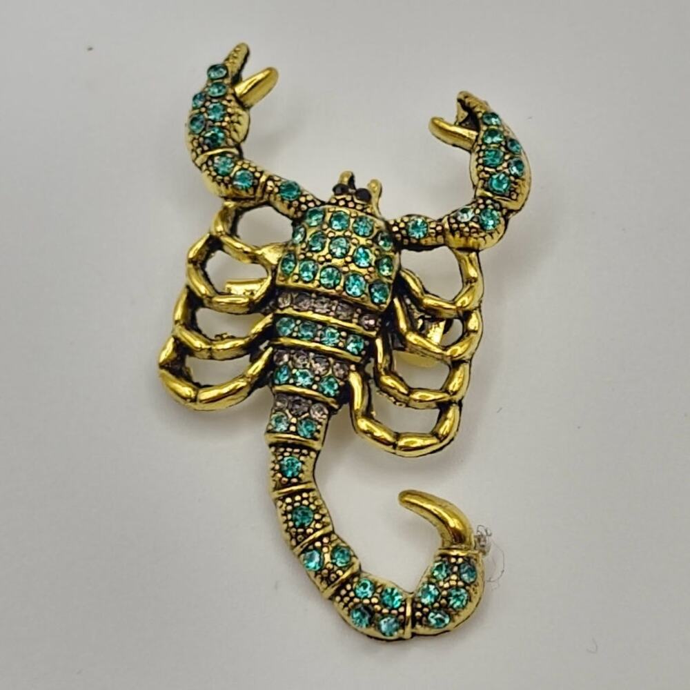 Scorpion Brooch Green Rhinestones on Gold Tone Metal Arachnid Insect